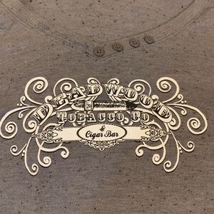 Grey women’s long sleeve Deadwood tobacco XL t-shirt
